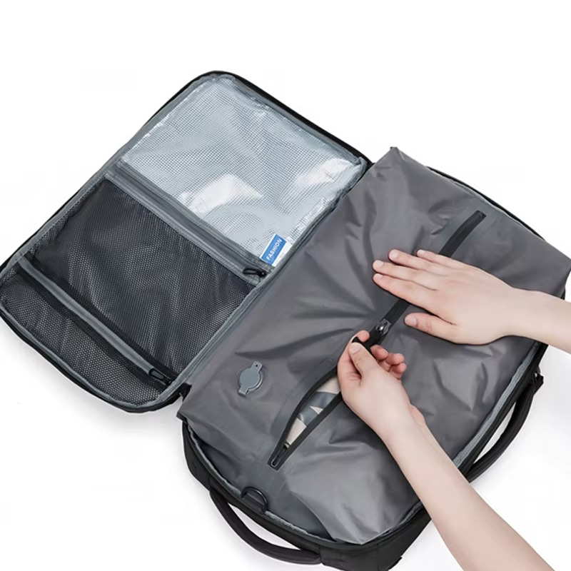 Zyprar™ Max Carry-On Backpack – 17″ Laptop Slot & Integrated Vacuum Pump